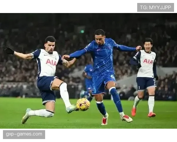 切尔西迎战热刺上演伦敦德比，胜负悬念引关注