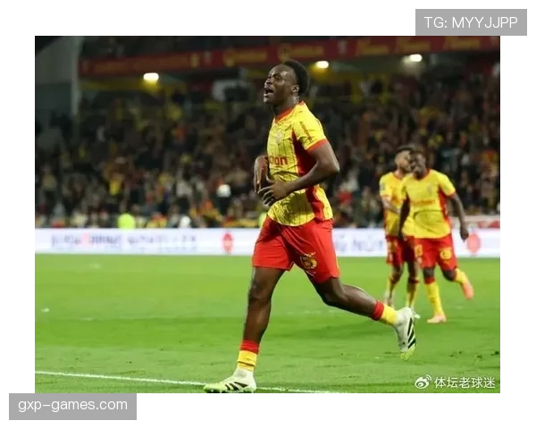 克罗斯助攻王状态回暖,助力球队持续提升战绩表现 克罗斯助攻王状态回暖,助力球队持续提升战绩表现